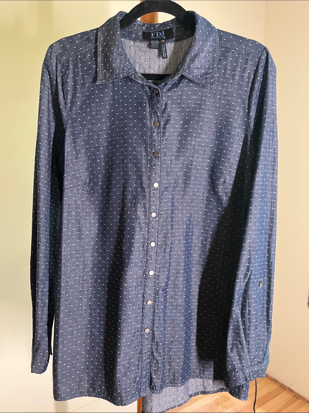 EDJ Navy Dot Long-Sleeve Casual Button-Down Shirt